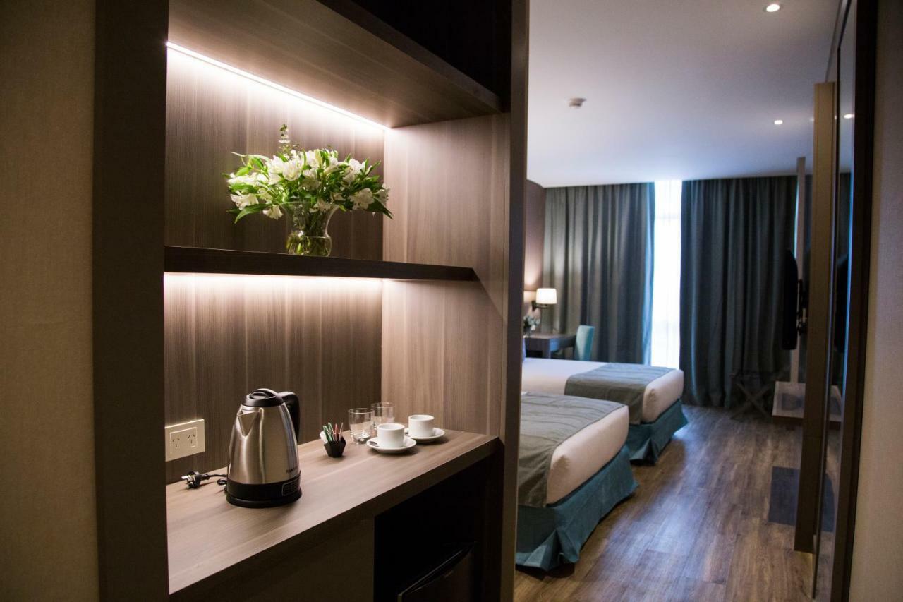 Hotel Land Plaza La Plata Eksteriør billede